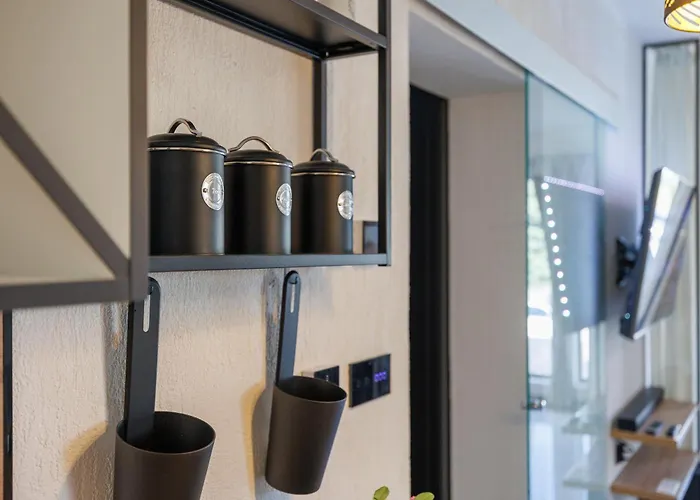 Nova - Sauna For Two 리예카